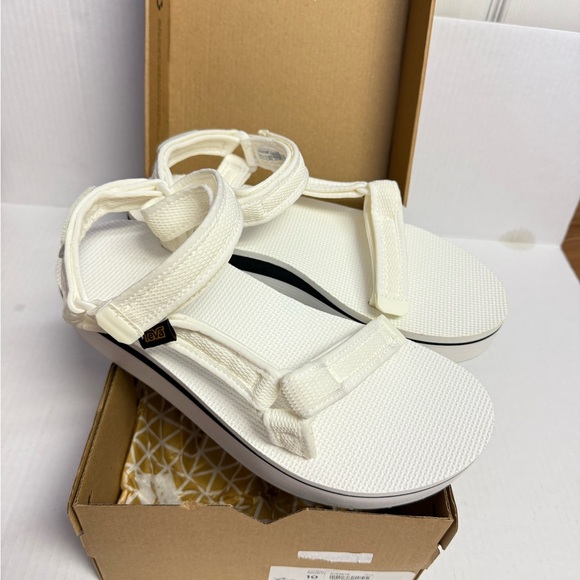 Teva Flatform Universal Mesh Print White Sandals New in Box Size 10 Evereve - Picture 2 of 9